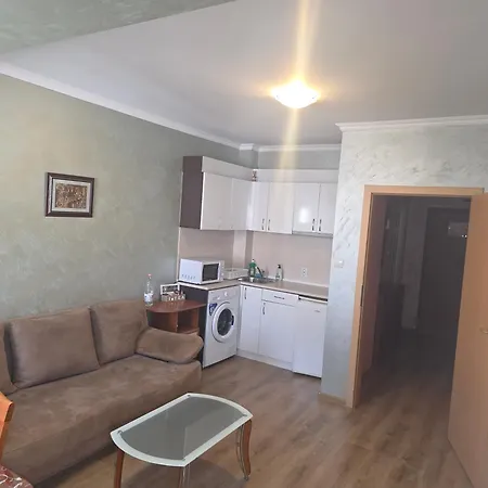 Dani * Πομόριε