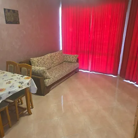 Dani Апартаменты *
