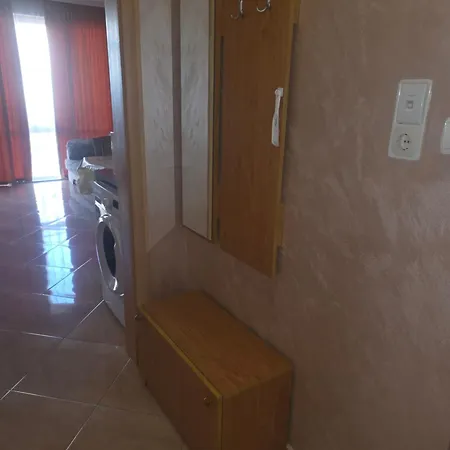 Dani Apartment *