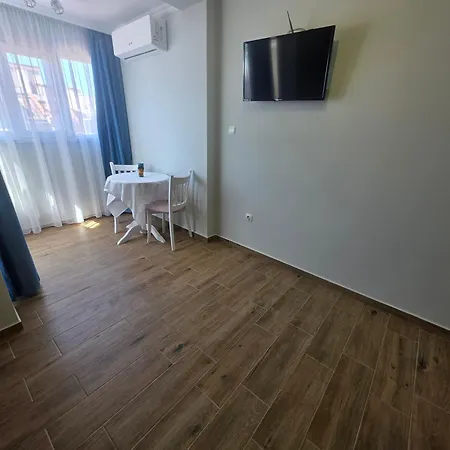 Апартаменты Dani *